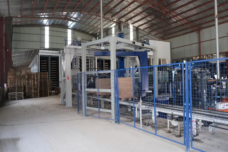 چگونه یک ارائه دهنده راه حل تولید بلوک بتنی قابل اعتماد انتخاب کنیم